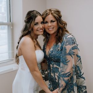 Jovani - 00752 Cape Sleeve Novelty Lace Sheath Gown